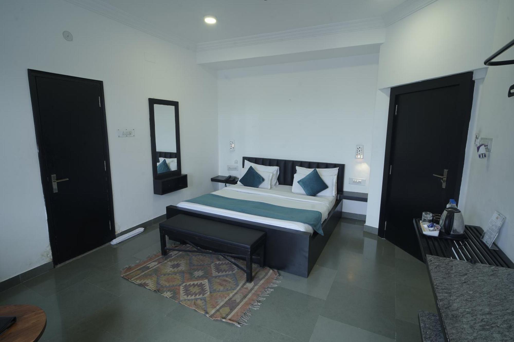 אודייפור Hotel Banjara Retreat מראה חיצוני תמונה