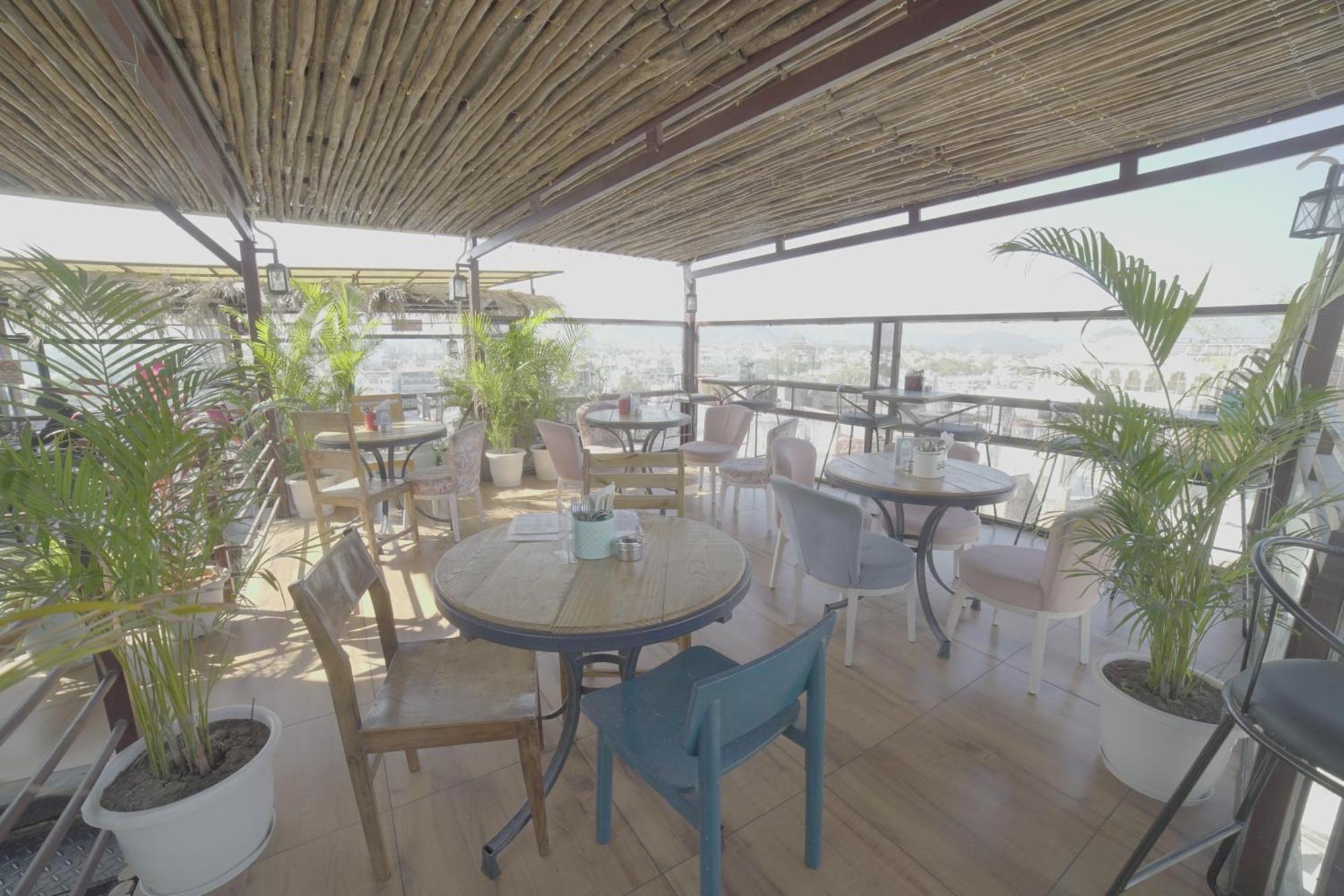 אודייפור Hotel Banjara Retreat מראה חיצוני תמונה