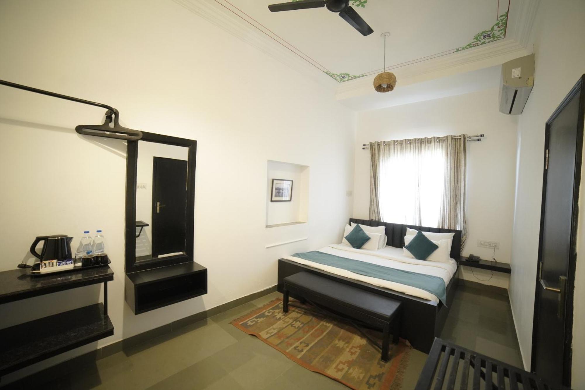 אודייפור Hotel Banjara Retreat מראה חיצוני תמונה