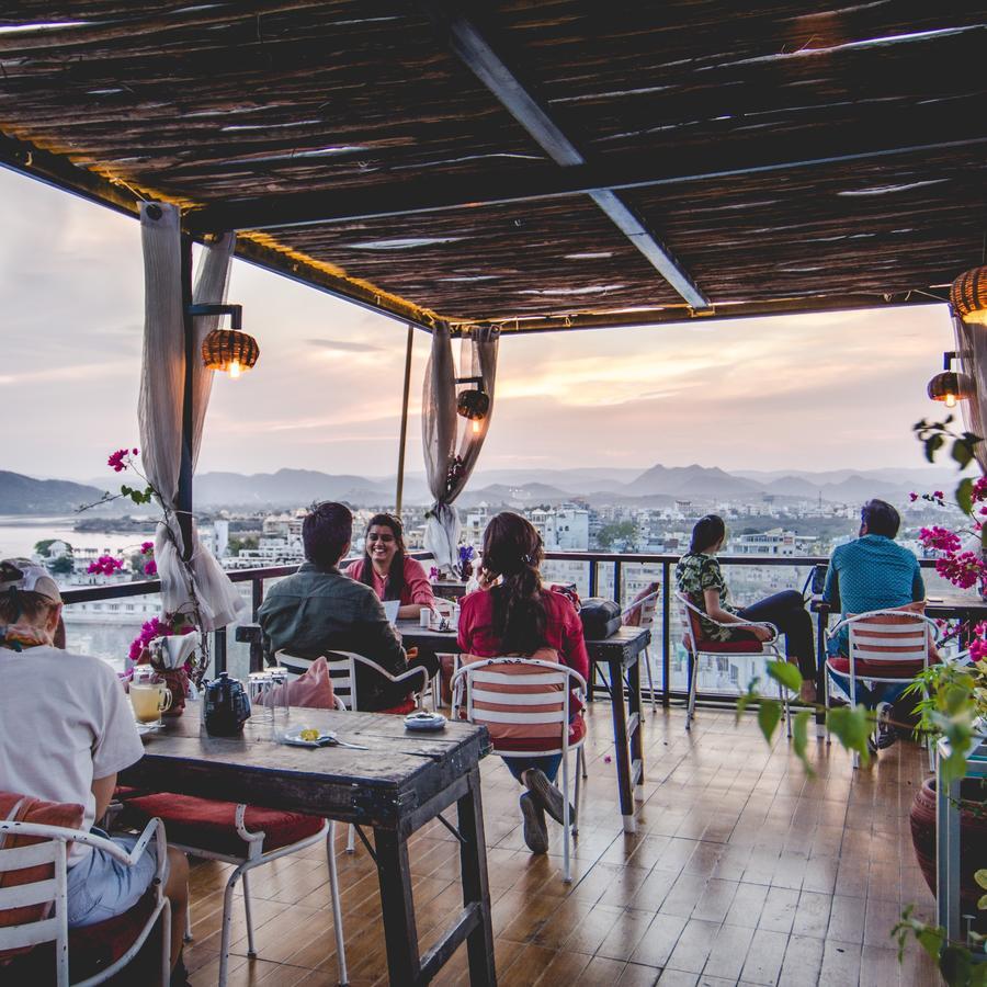 אודייפור Hotel Banjara Retreat מראה חיצוני תמונה
